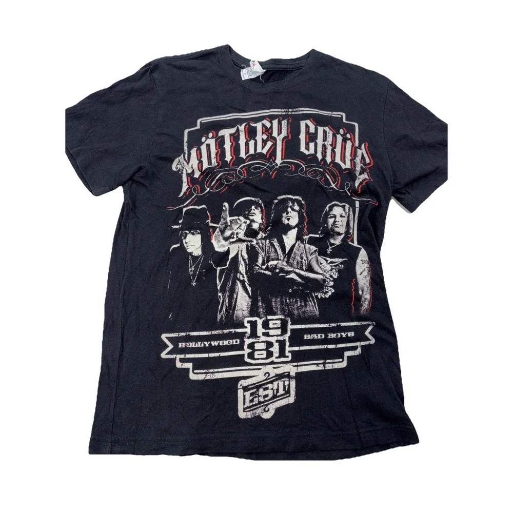 Vintage Motley Crue 2011 Tour Shirt Men's Sz Small Rock Music‎ Hair Band